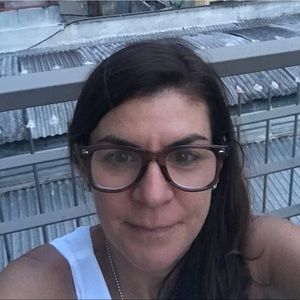 Meet your Posher, Maria elena